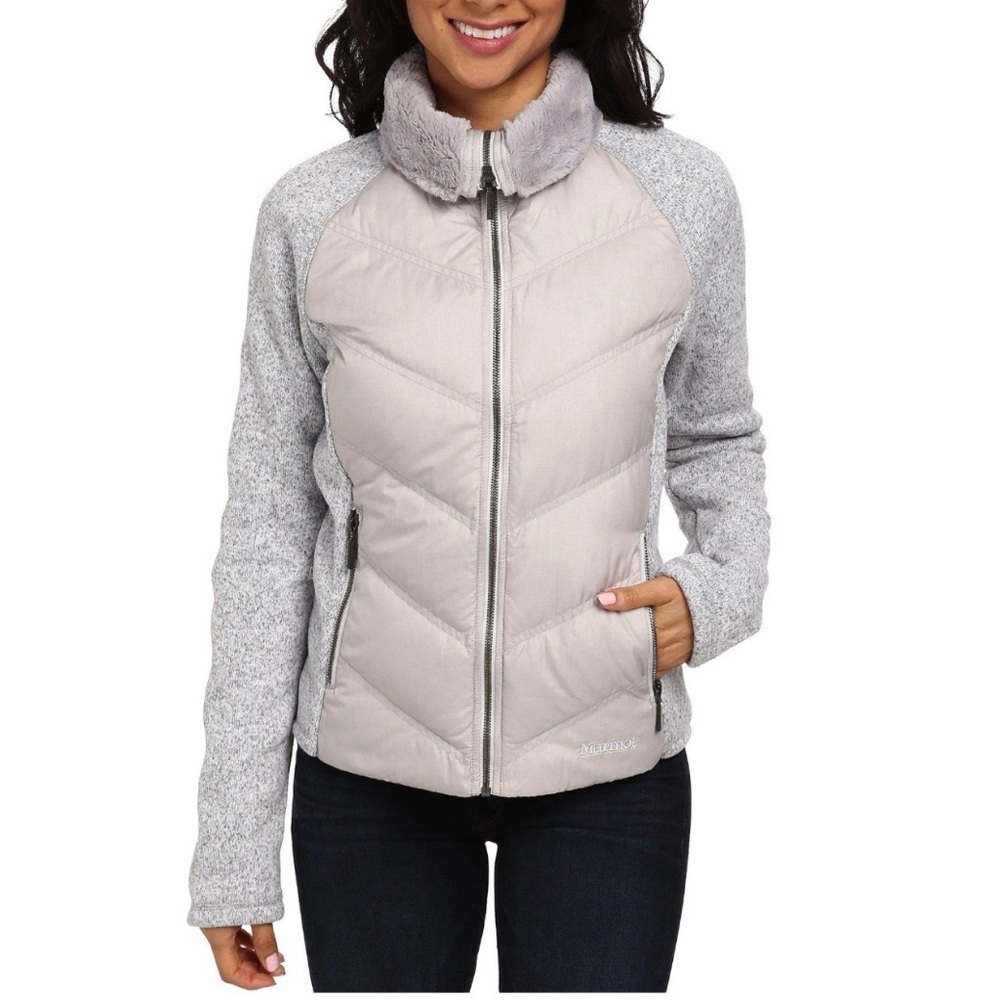 Marmot Light Gray Quilted Jacket with Heathered Sleeves and Faux Fur Collar